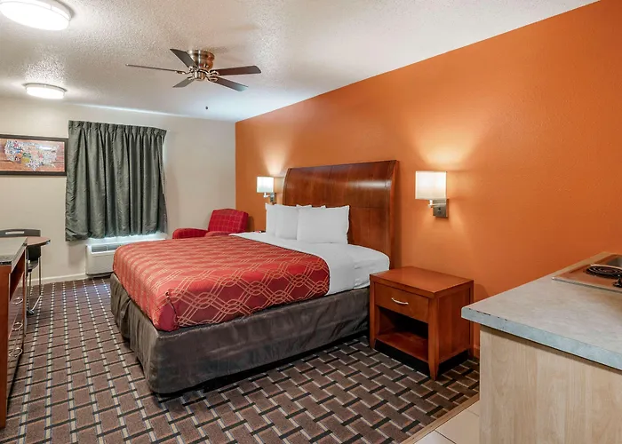 Econo & Granite - St Louis 3*