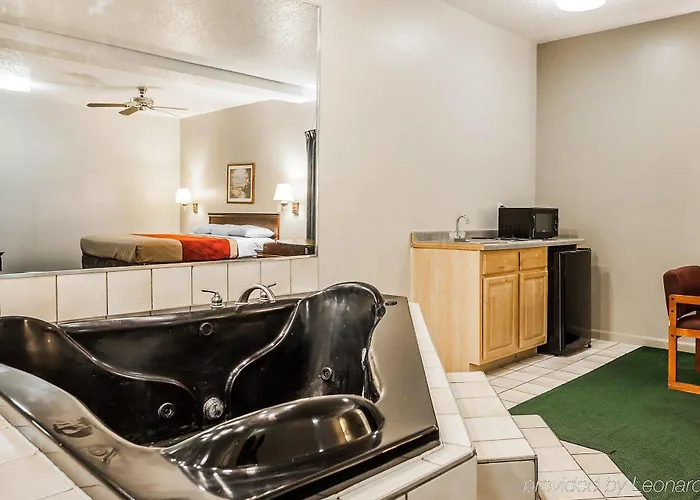 Econo & Granite - St Louis 3* Granite City